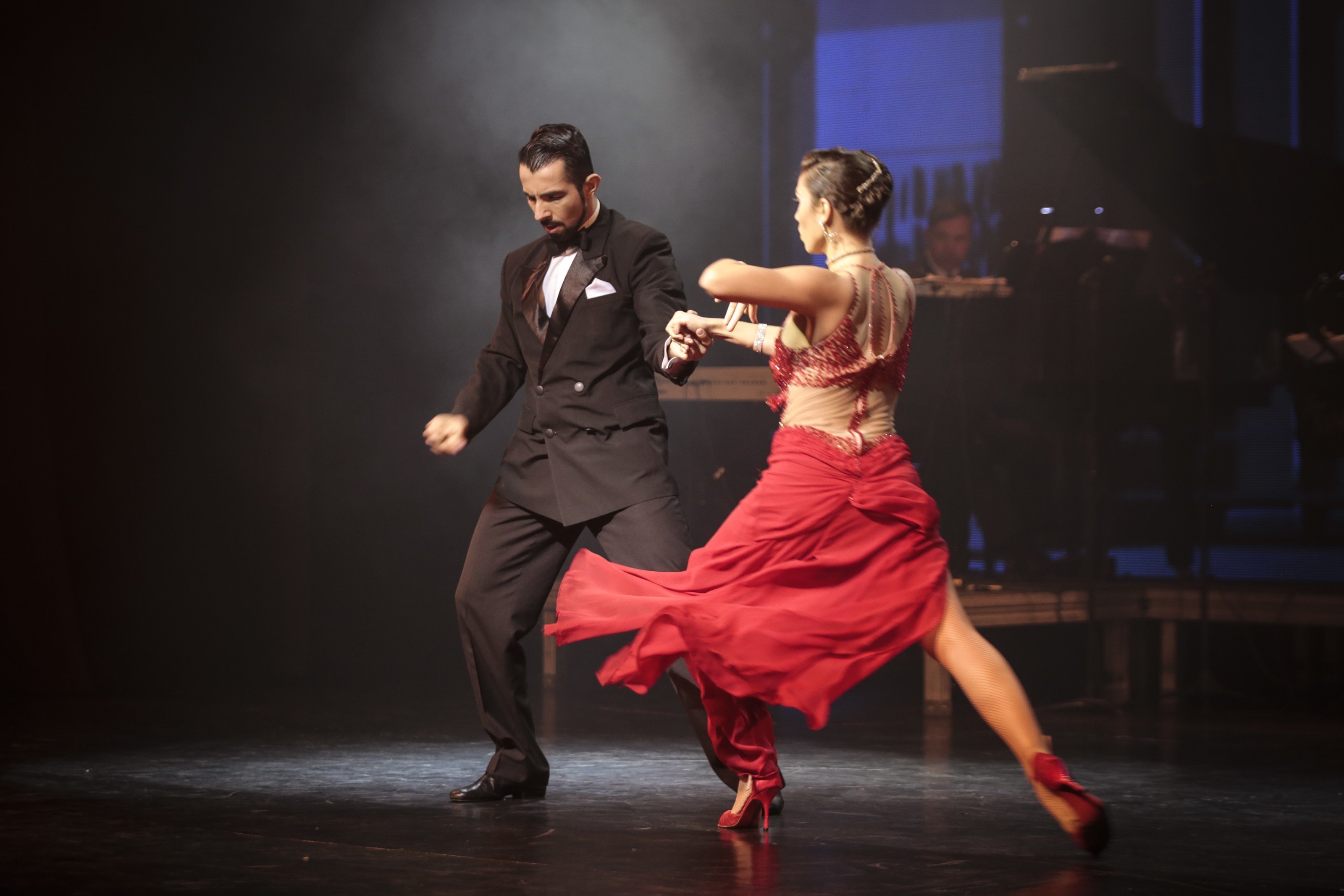 Salsa and Tango Differences That Only Few People Know - Learn Tango